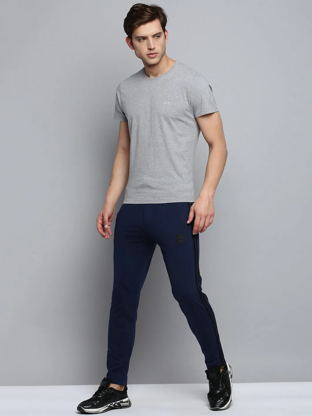 Men Navy Solid Casual Track Pant