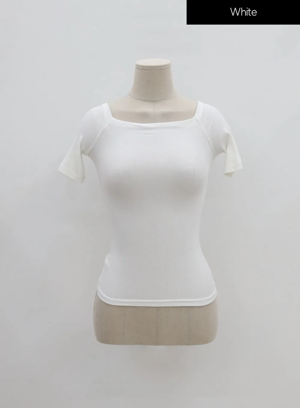 Open Shoulder Crop T-Shirt IU26