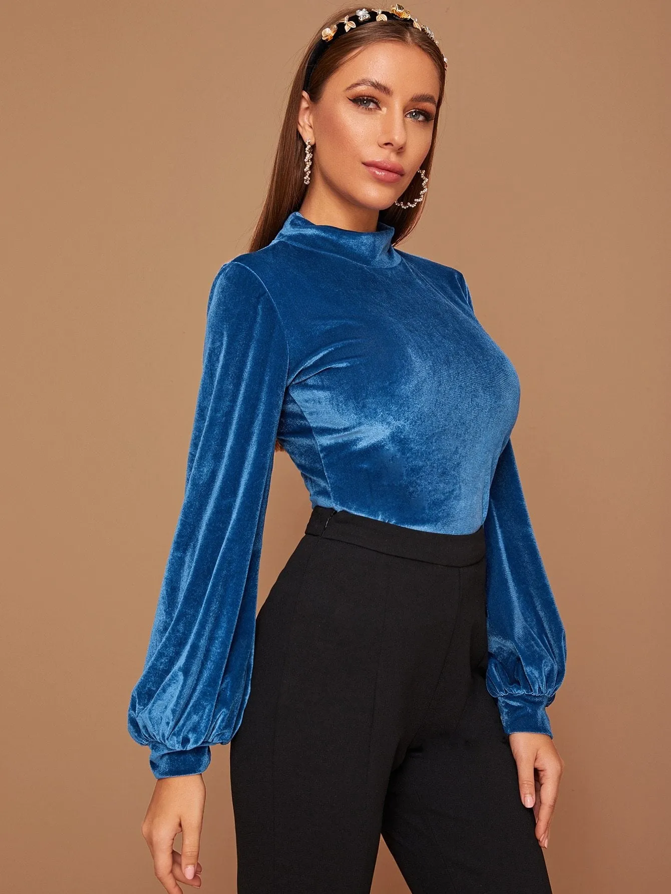 Stand Collar Bishop Sleeve Velvet Tee