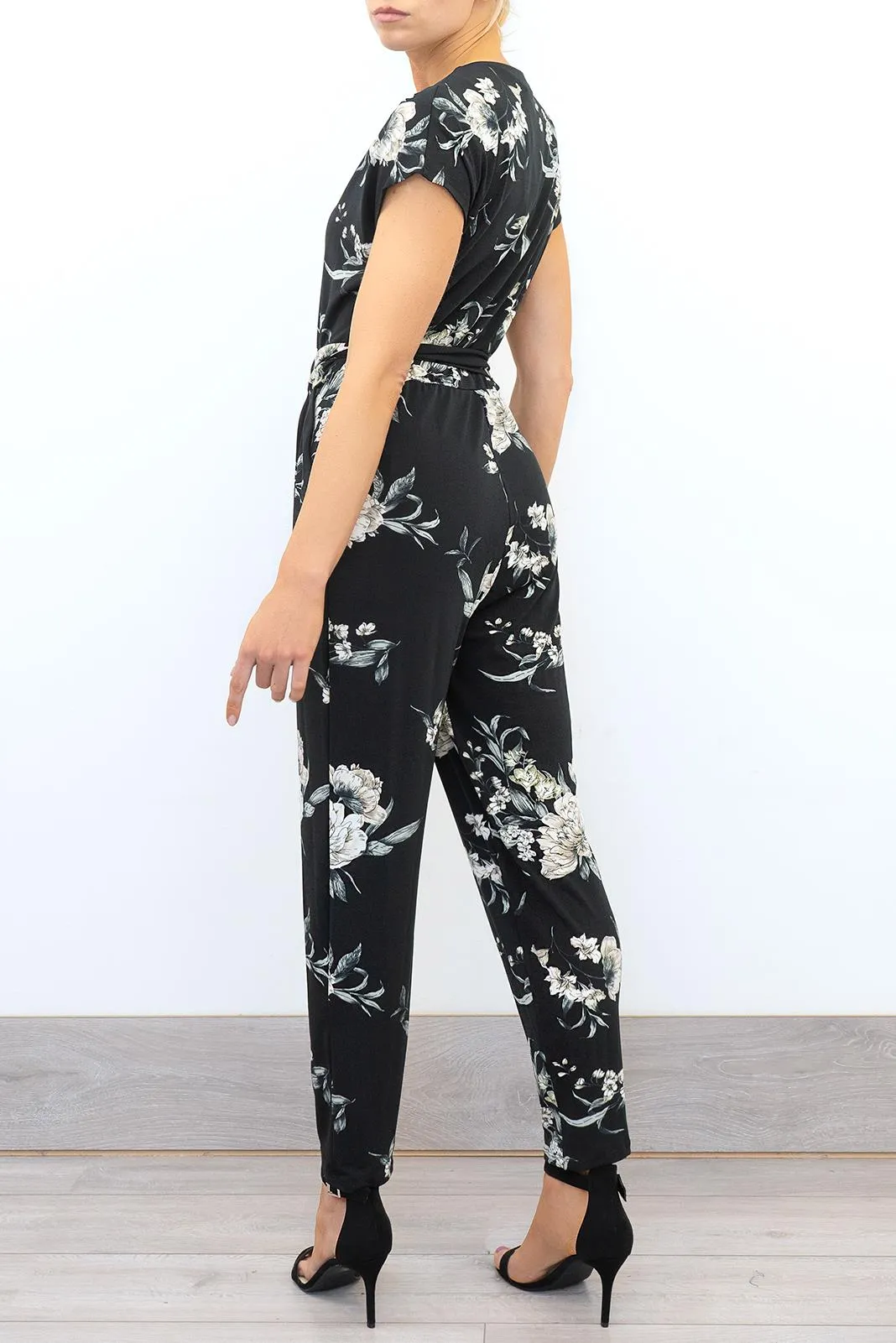 Wallis Womens Black Floral Short Sleeve V-Neck Button Going Out Jumpsuits